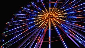 4K Ferris Wheel