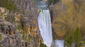 Yellowstone_Valley_Lower_Falls