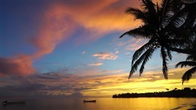 Beautiful_Boat_Sunset