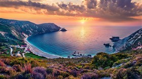 8K Sunset Bay